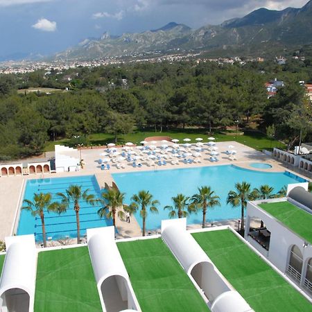 Uptown Bueyuek Anadolu Girne Hotel Exterior photo